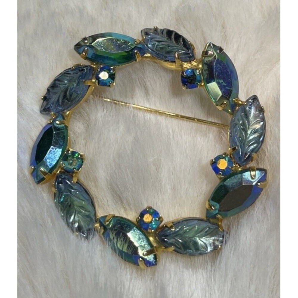 Vintage Blue AB Rhinestone and Leaf Crystals Wreath Pin Goldtone Metal Brooch 2”